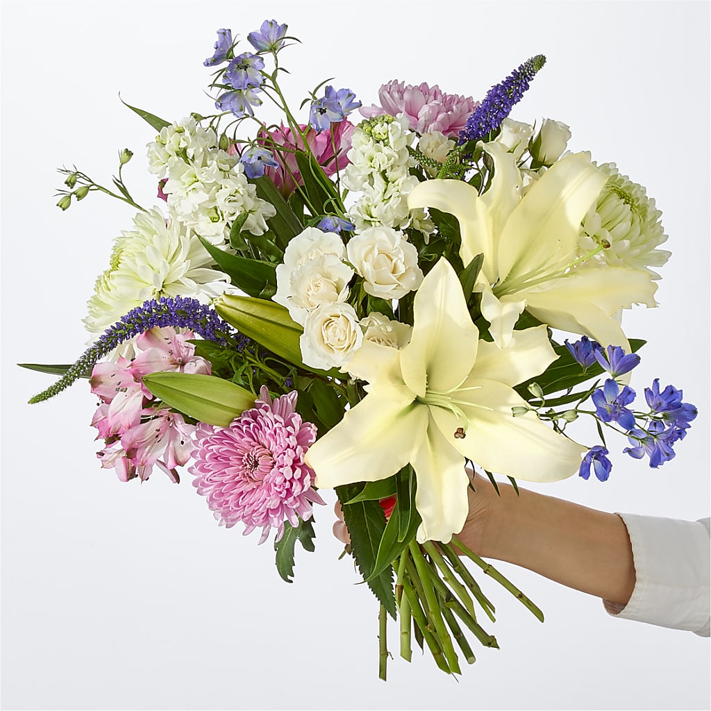 Winter Celebration Bouquet – Catta Flowers Llc, Kennedale TX