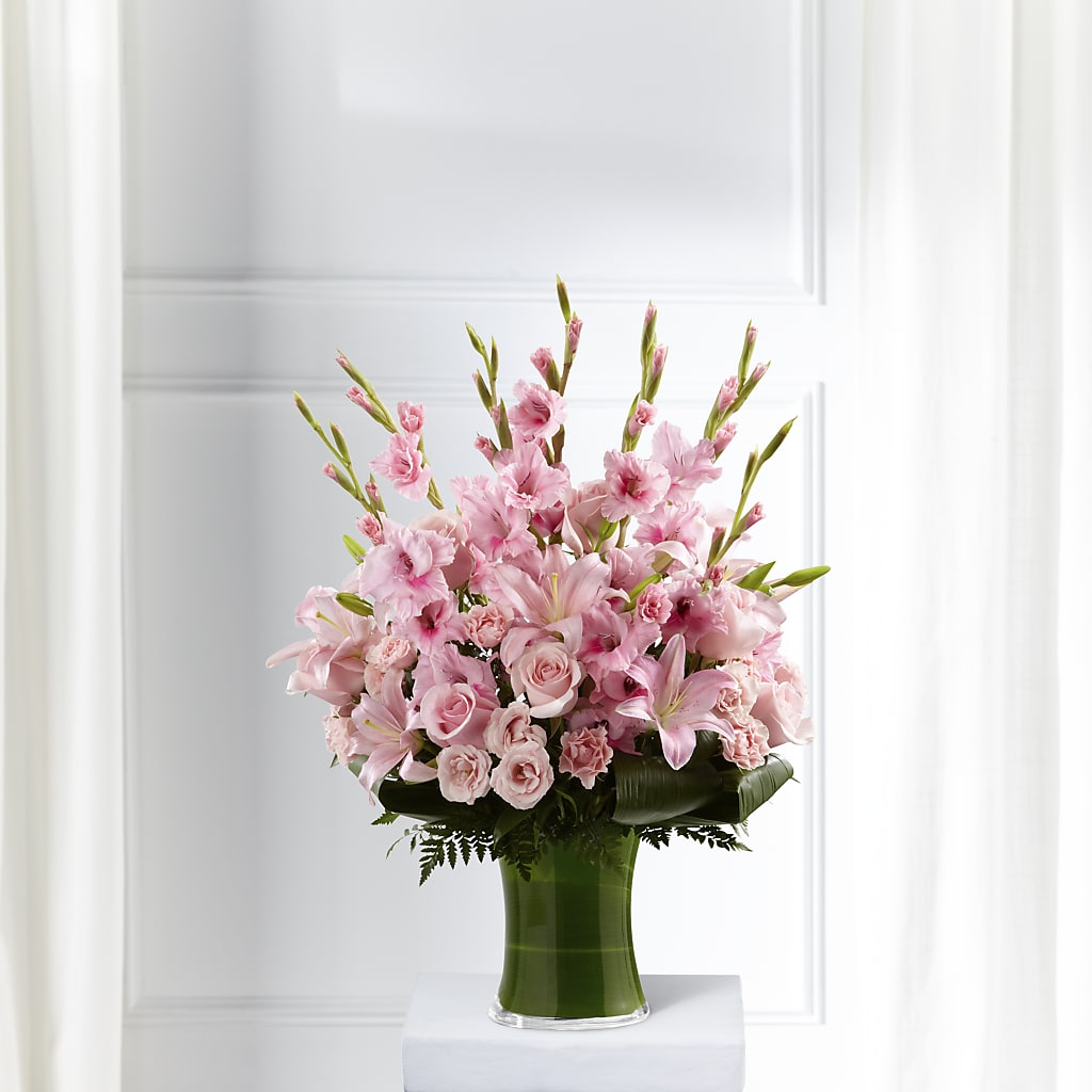 Lovely Tribute Bouquet – Catta Flowers Llc, Kennedale TX