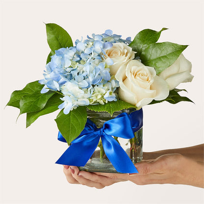 Sky Blue Delight Bouquet –  Catta Flowers Llc, Kennedale TX