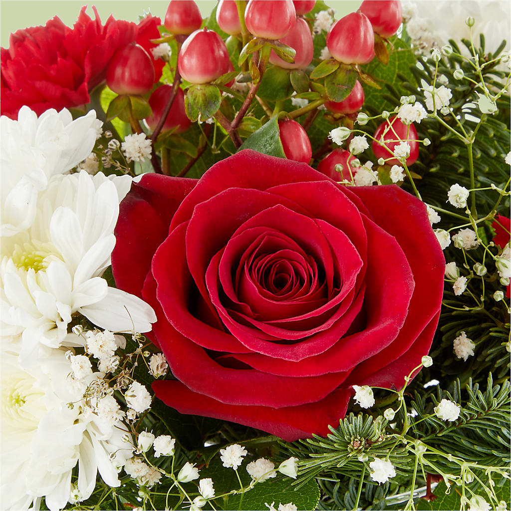 Chance of Flurries Bouquet –  Catta Flowers Llc, Kennedale TX