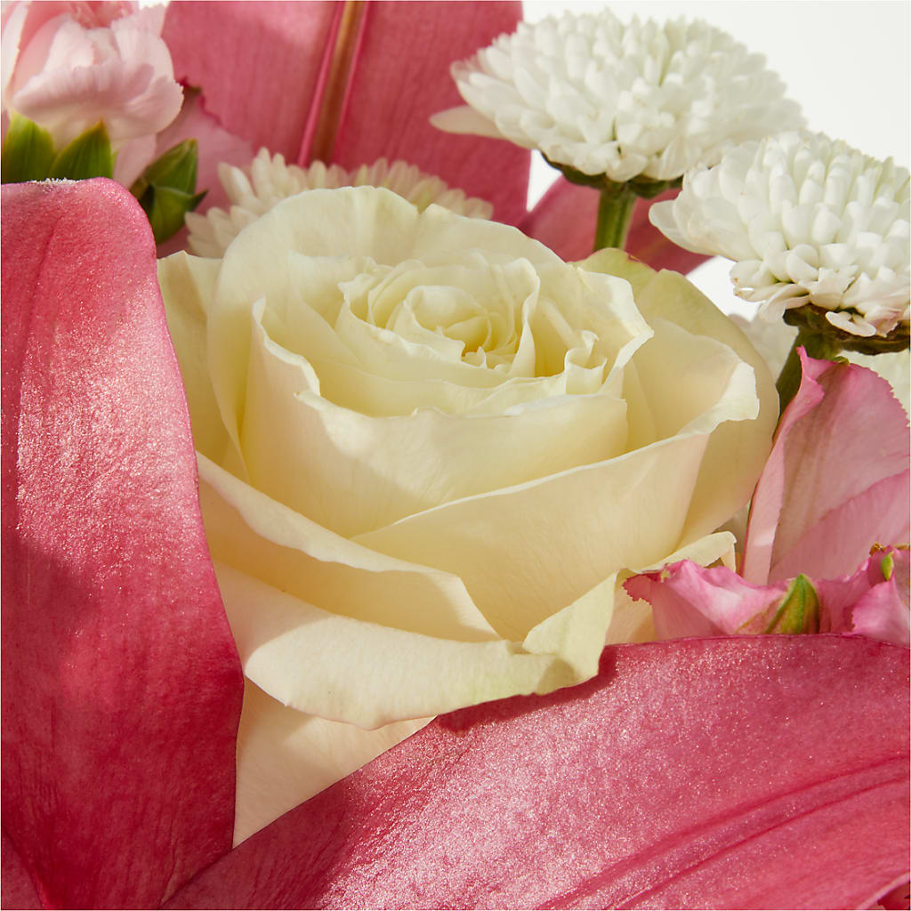 Piece of Cake Bouquet –  Catta Flowers Llc, Kennedale TX