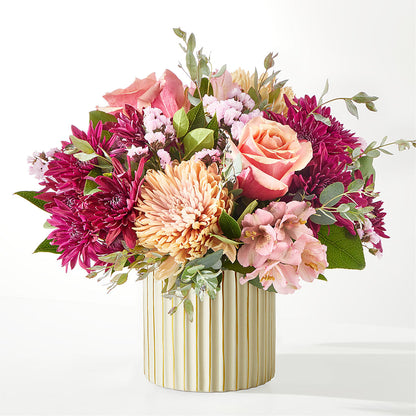 Berry Cobbler Bouquet with Ivory Vase –  Catta Flowers Llc, Kennedale TX