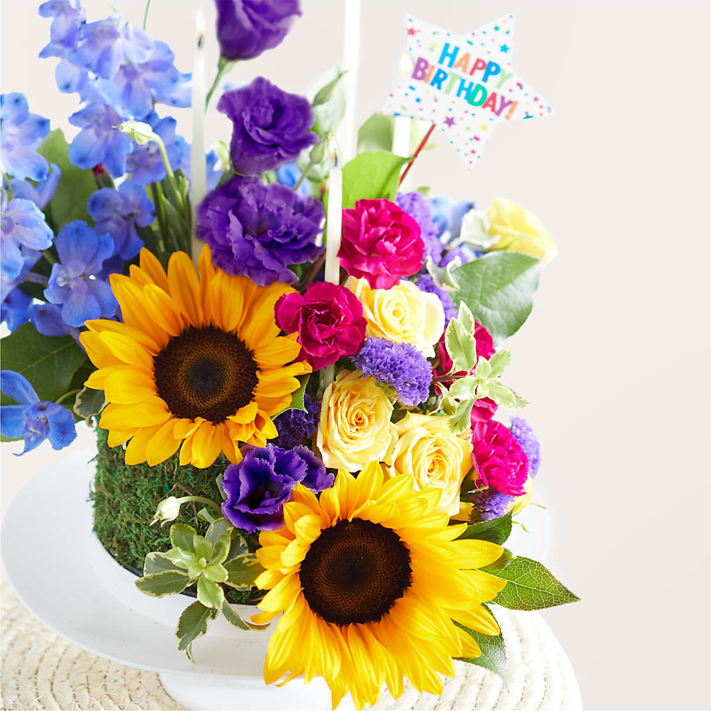 Star of the Day Floral Cake –  Catta Flowers Llc, Kennedale TX